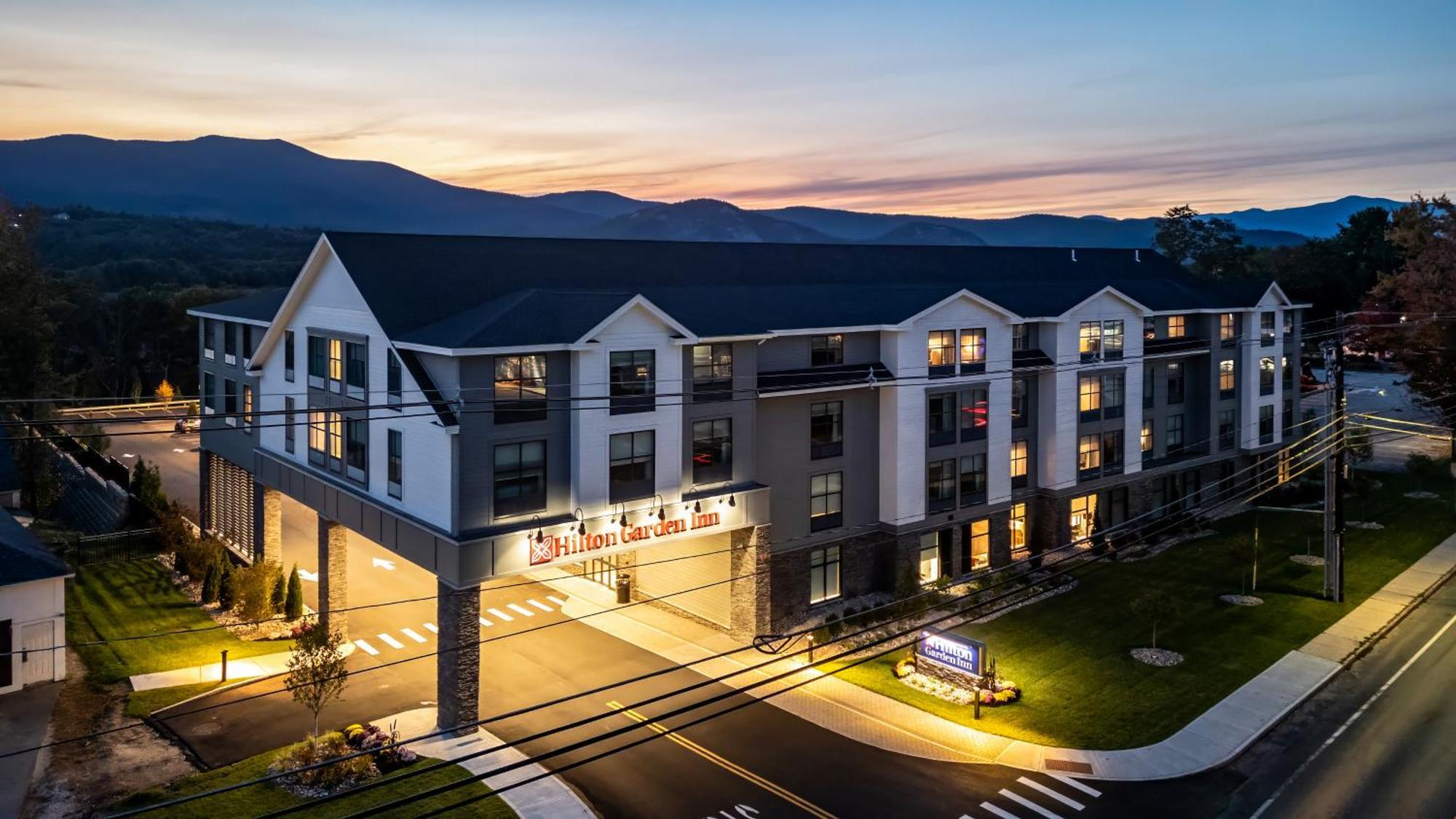 Hilton Garden Inn Норт-Конвей Экстерьер фото
