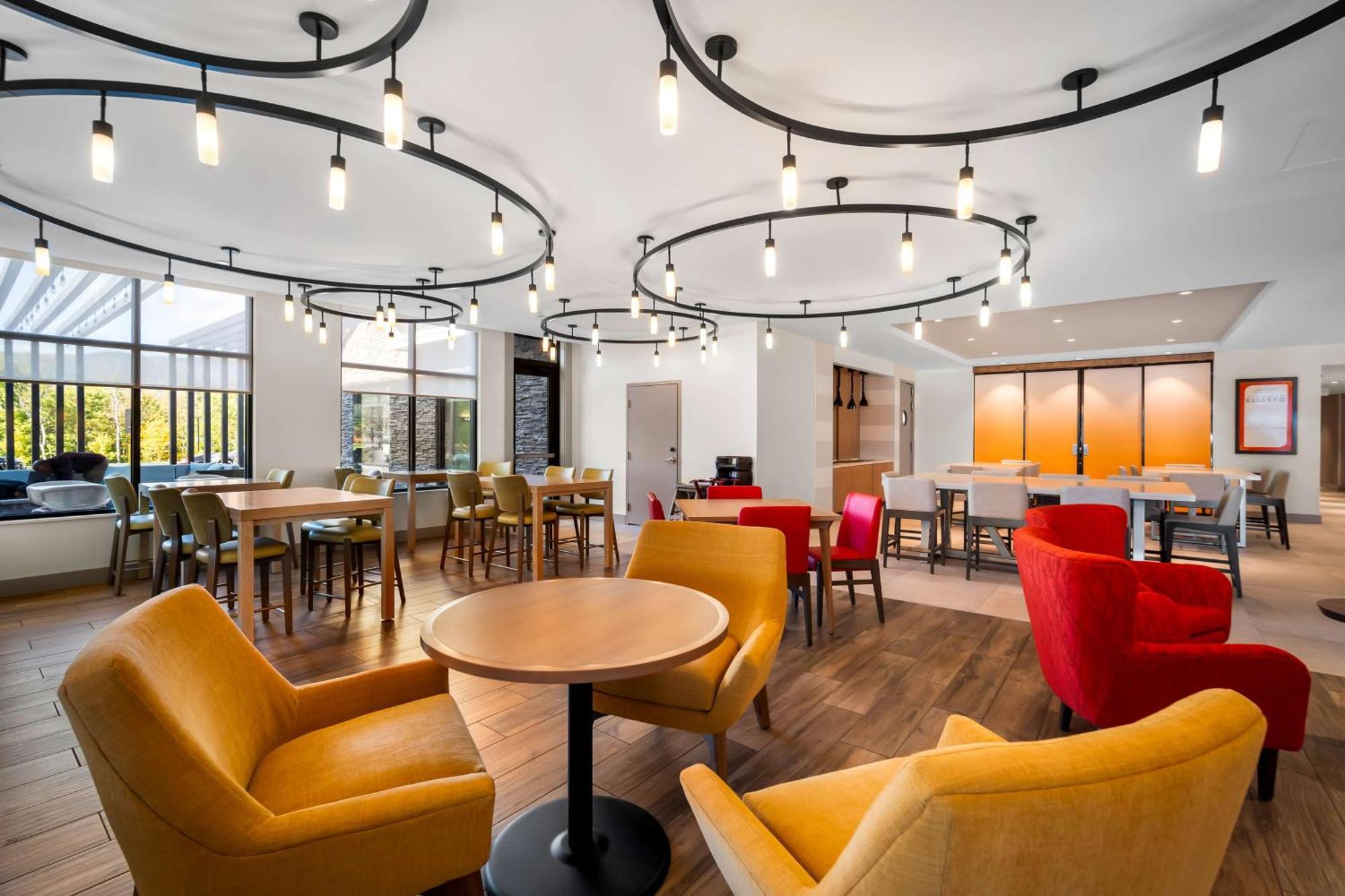 Hilton Garden Inn Норт-Конвей Экстерьер фото