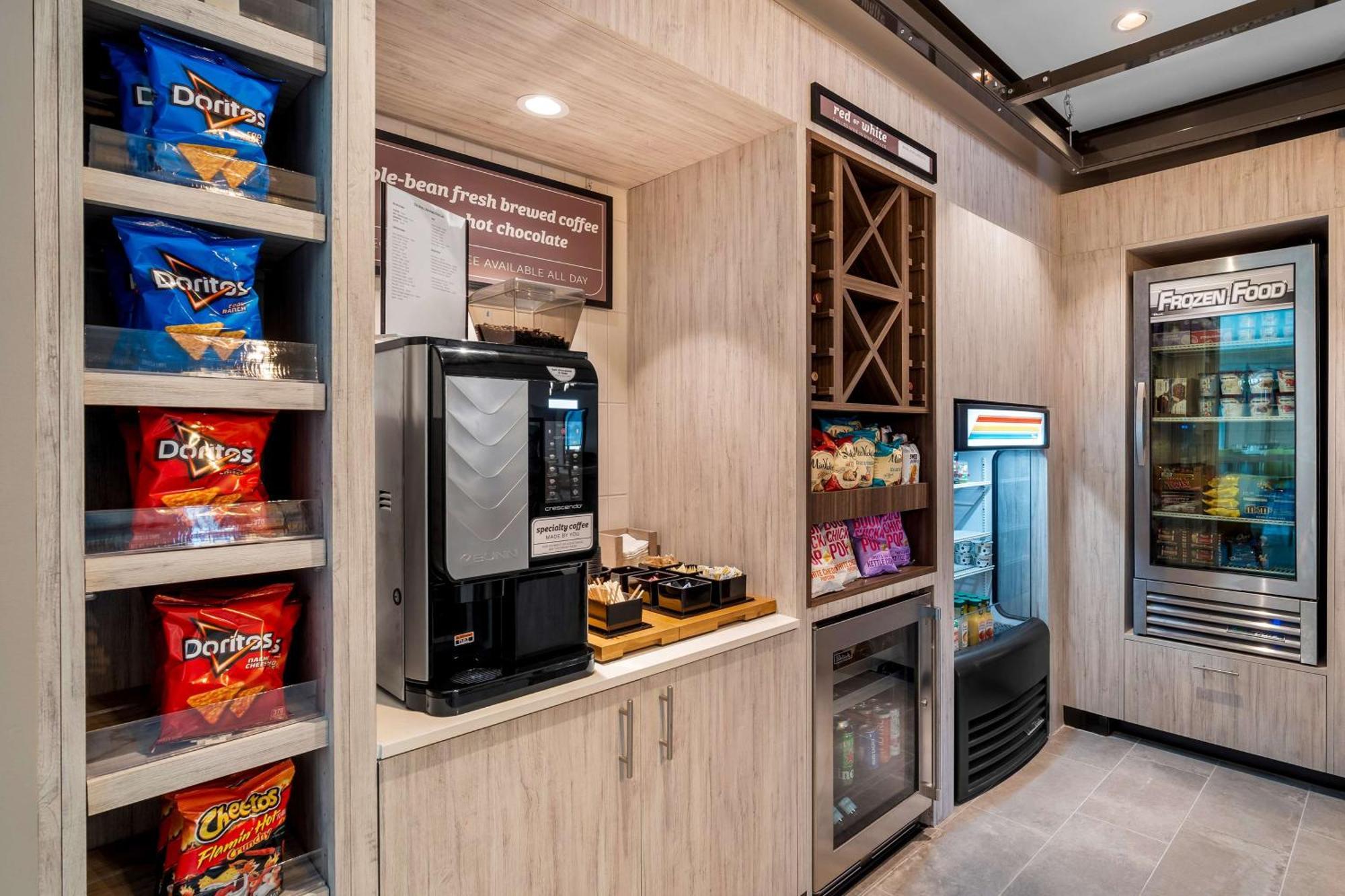 Hilton Garden Inn Норт-Конвей Экстерьер фото